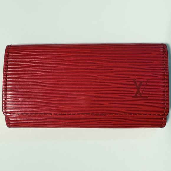 Louis Vuitton Epi 4-ring keyholder, red color - Picture 1 of 15